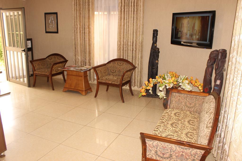 Hotel Residence Flamani Lomé Exterior foto